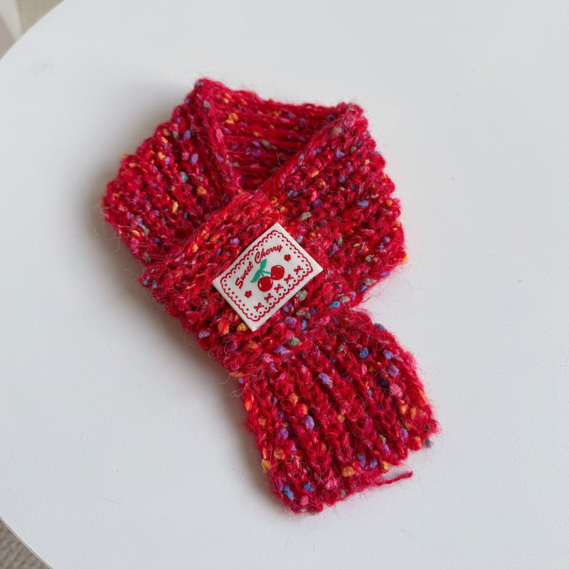 Suņu un kaķu ziemas adīta šalle un aksesuārs – Monohromatisks vilnas materiāls, dažādas aušanas iespējas, izšūšana