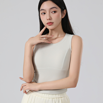 Γυναικείο αθλητικό σουτιέν με επένδυση στήθους, ελαστικό νάιλον 80%, μήκος μέχρι τους γοφούς, στενή εφαρμογή