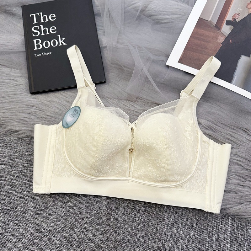 Nylon anyagú melltartó, 3/4 kosár, vékony formázott kosár, rögzített dupla vállpántok, 70–80% nylon tartalom