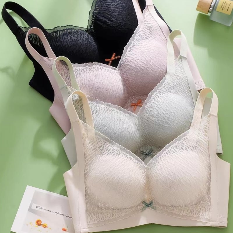 Nylon melltartó 3/4 kosárral, habos csésze, oldalsó összegyűjtés, fix dupla vállpántok, hátul négy sor kapocs, 2024 tavaszán piacra kerül