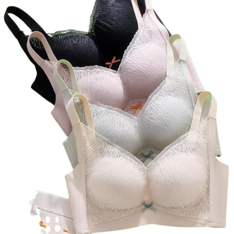 Nylon melltartó 3/4 kosárral, habos csésze, oldalsó összegyűjtés, fix dupla vállpántok, hátul négy sor kapocs, 2024 tavaszán piacra kerül