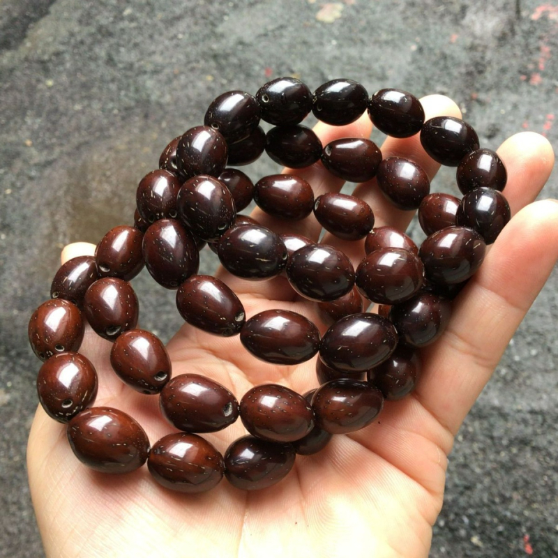 Brățară din mărgele Bodhi, stil etnic, gravură, finisaj natural, producție semi-manuală