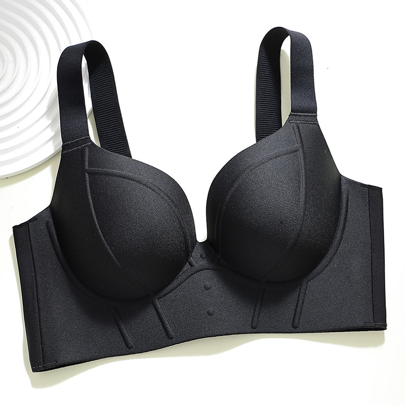 Pluszméretű melltartó nagyobb mellekhez, push-up hatás, oldalsó támasz, merev vállpántok, 3/4 kosár, vékony formázott kosár