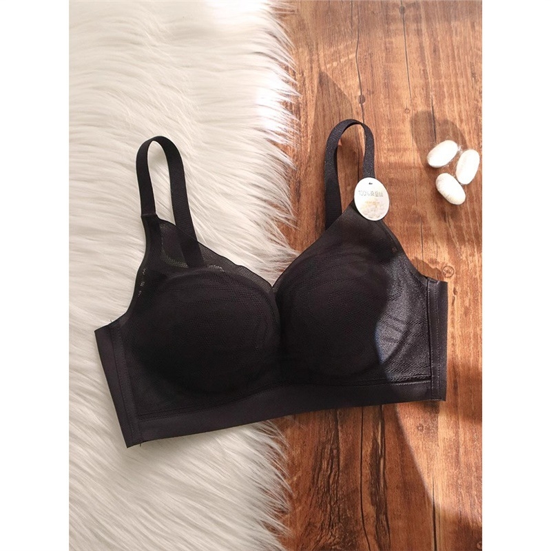 Push-up melltartó kis mellekre, varrás nélküli, 3/4 kosár, vékony formázott kosár, nylon anyag, fix dupla pántok, hátul négy kapocs