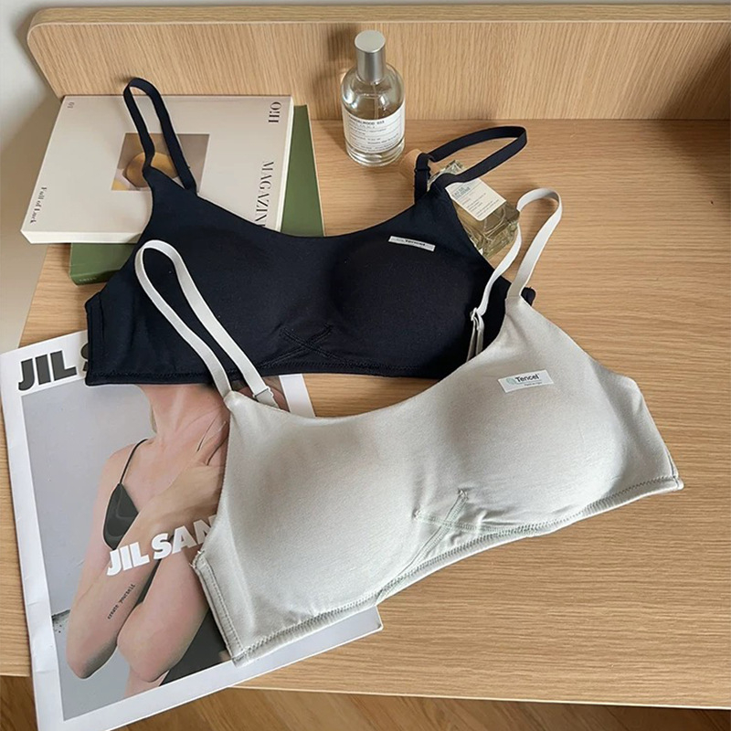 Modal bešivna grudnjak, 3/4 šalice, tanke oblikovane košarice, fiksirani dvostruki naramenice