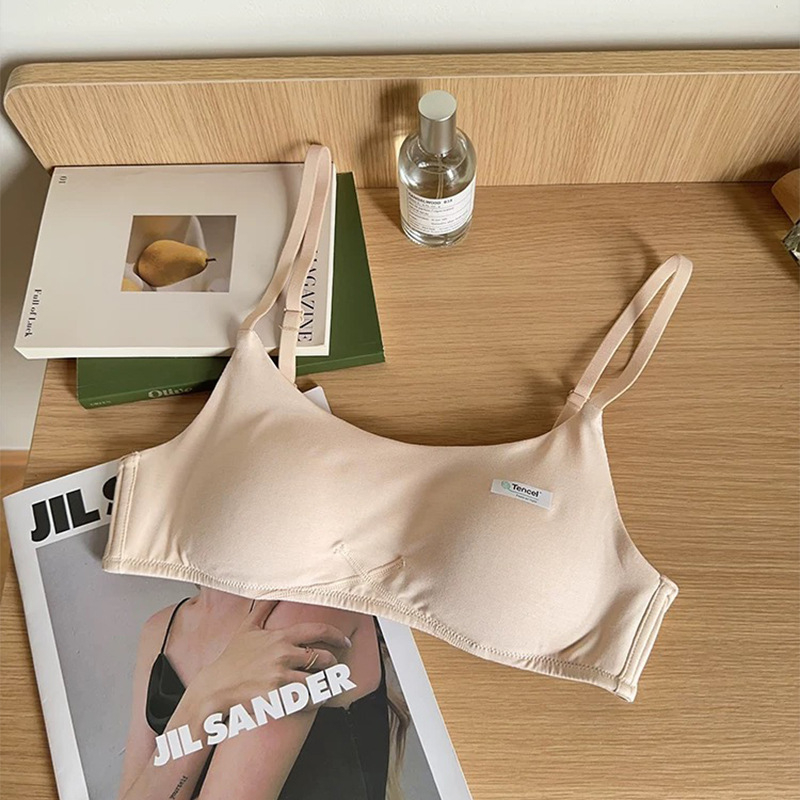 Modal bešivna grudnjak, 3/4 šalice, tanke oblikovane košarice, fiksirani dvostruki naramenice