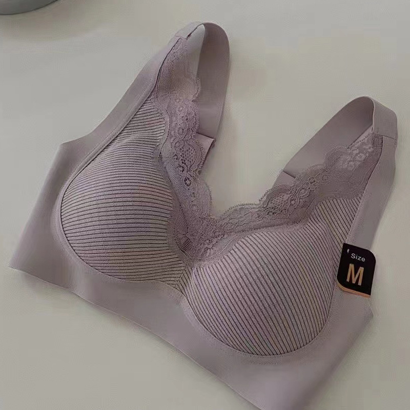 Drót nélküli csipkés melltartó, seamless, 3/4 kosár, hátul zár 3 sor kapocs