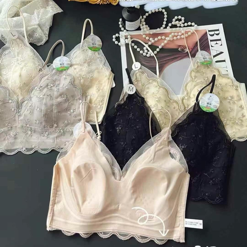 6272 Sieviešu vasaras mežģīņu krūšturis ar bezšuvju muguru, galvenais materiāls neilons, iekšējā odere kokvilna, plānas veidotas kauss, fiksētas dubultās siksnas