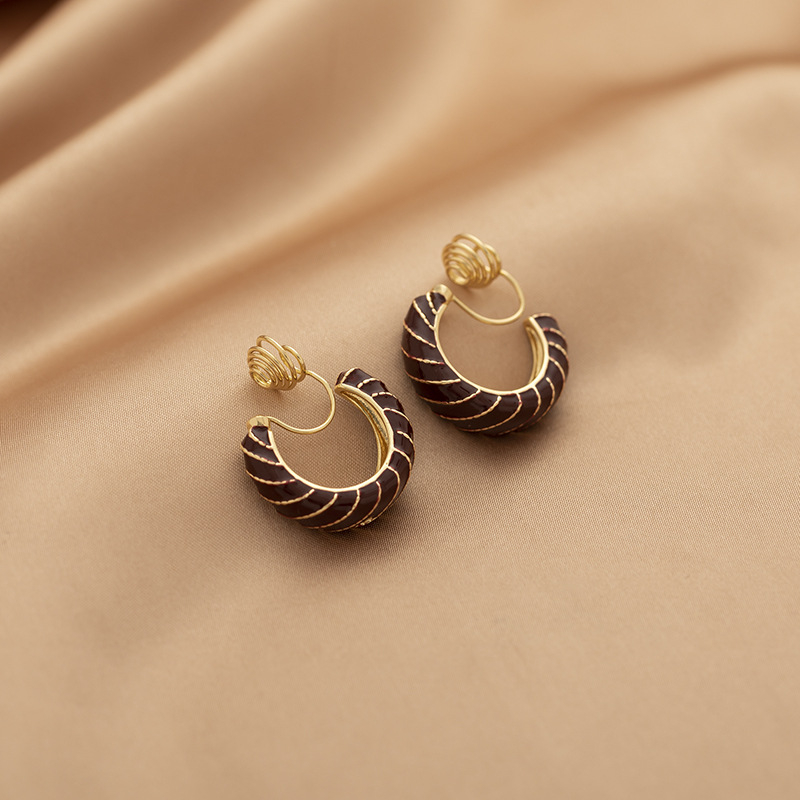 Geomeetrilised C-kujulised kõrvaklipsud, sulam, elektroplaaditud, naise kontoristiil, tootekood 2663