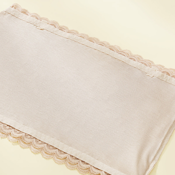 Mežģīņu bezramžu trubveida augšdaļa, elpojoša, nemanāma aizmugure, ultraplānas formētas krūšu formas, pilns krūšu uzbūves