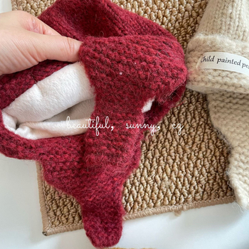 Gyerekek téli fülvédő kötött sapka fleece bélés, kupola alak, akril szál, 2025 tél