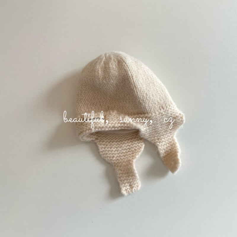 Gyerekek téli fülvédő kötött sapka fleece bélés, kupola alak, akril szál, 2025 tél