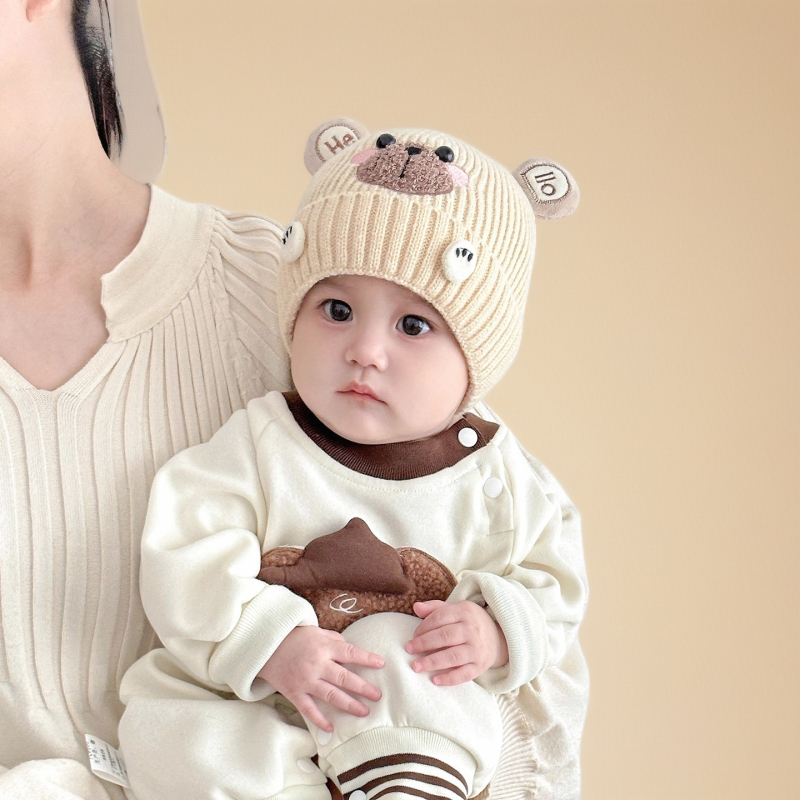 Zimska pletena kapa za bebu – topla i otporna na vjetar, akril, kupolast oblik, bez oboda