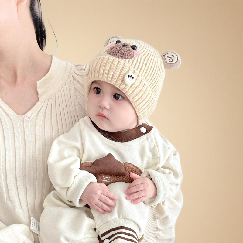 Zimska pletena kapa za bebu – topla i otporna na vjetar, akril, kupolast oblik, bez oboda