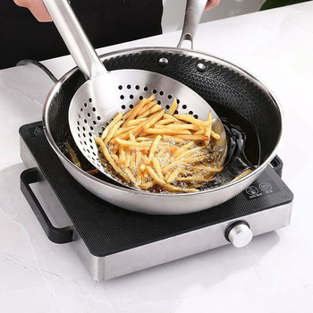 Σκίμερ για νούντλες και ντάμπλινγκς – 304 ανοξείδωτο ατσάλι, αντοχή σε υψηλές θερμοκρασίες, λαβή από ανοξείδωτο ατσάλι