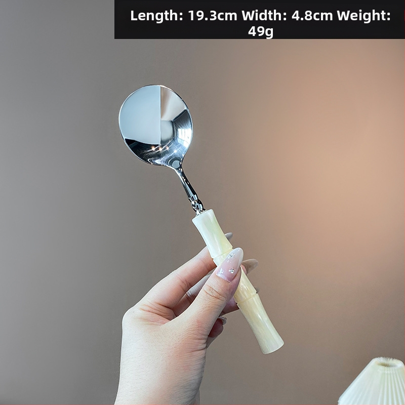 Σετ μαχαιροπίρουνων με ακρυλική λαβή από ανοξείδωτο χάλυβα 304, με μπαμπού σύνδεσμο, φινίρισμα καθρέφτη