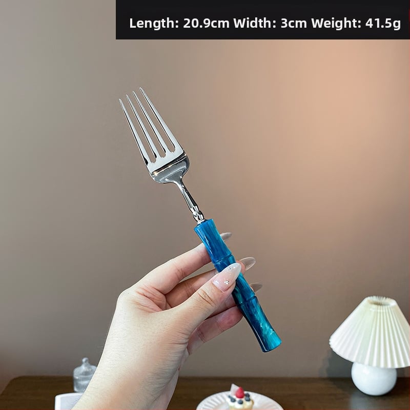 Σετ μαχαιροπίρουνων με ακρυλική λαβή από ανοξείδωτο χάλυβα 304, με μπαμπού σύνδεσμο, φινίρισμα καθρέφτη