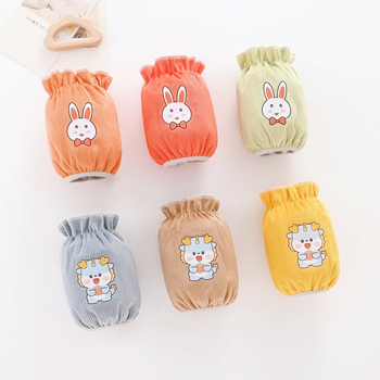 Bērnu ūdensnoturīgas piedurknes ar karikatūras druku, Corduroy materiāls, vecums 1–3 gadi, sezonas ziema, pavasaris, rudens.