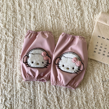 Bērnu piedurknēm aizsargājošs uzklājs, ziemas sezona, karikatūru raksts, audums (pret netīrumiem; vecums 1–3 gadi)