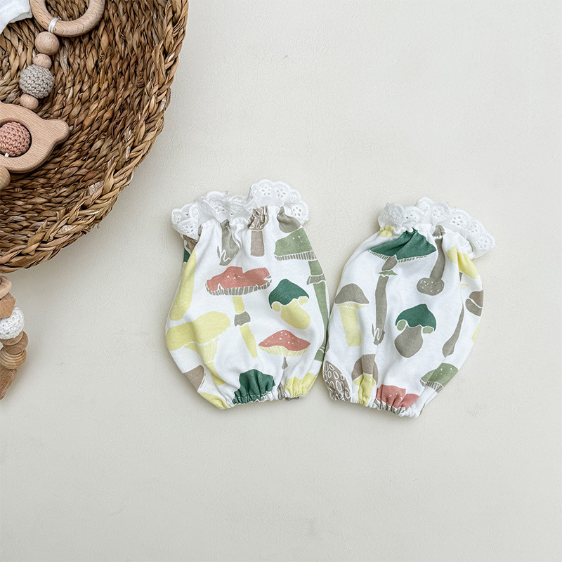 Bērnu kokvilnas mežģīņu piedurknes – pret netīrumiem, ziedu raksts, ziemas–pavasara–rudens sezonai, meitenēm no 0 līdz 13 gadiem.