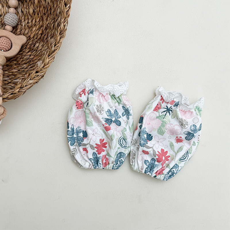 Bērnu kokvilnas mežģīņu piedurknes – pret netīrumiem, ziedu raksts, ziemas–pavasara–rudens sezonai, meitenēm no 0 līdz 13 gadiem.