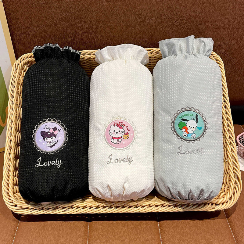 Cartoon Kuromi bērnu anti-traipu piedurknēm — izšūta auduma, unisex, vecums 3–13 gadi, piemērots ziemai, pavasarim un rudenim