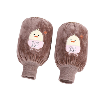 Gyerekeknek szánt karvédő mandzsetta hímzett rajzfilm kacsa motívummal, bébi velúr anyag, antifouling, őszre és télre