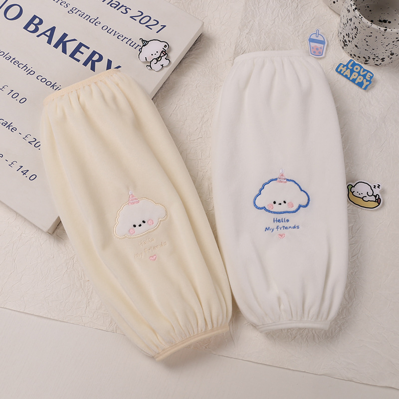 Poliészter ujjvédő kartun mintával, anti-szennyeződés, gyerekeknek és tiniknek.