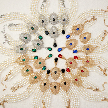 Set de bijuterii: colier cu perle artificiale și pietre prețioase, cercei și brățară, șir de perle, pandant din aliaj zinc, placare electrolitică, stil palat