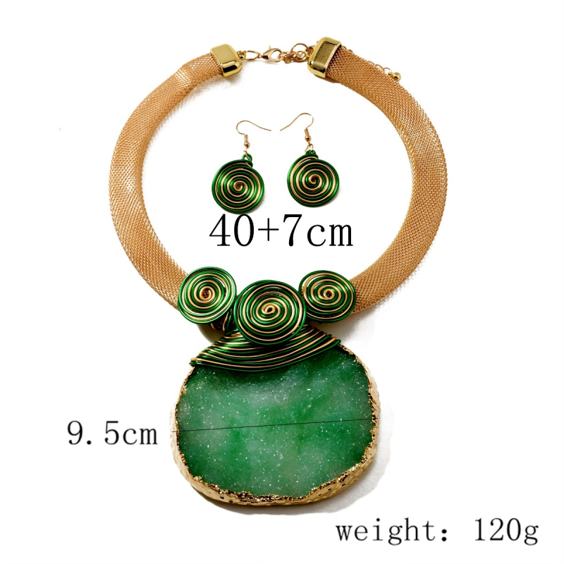 Geometrijski set ogrlice i naušnica od prirodnog kamena, privjesak kristal, običan lanac, 120 g, Jesen 2024