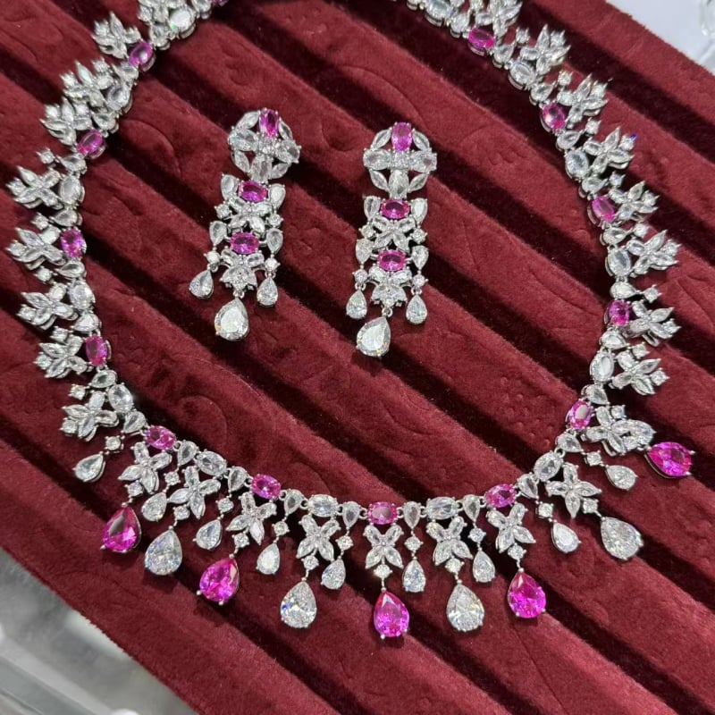 Bakreni set naušnica i ogrlica s elektroplatiranjem, produženi lančić, lagani luksuzni stil