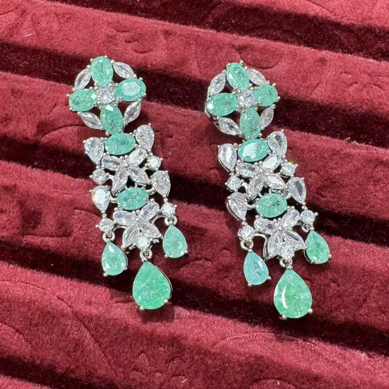 Bakreni set naušnica i ogrlica s elektroplatiranjem, produženi lančić, lagani luksuzni stil