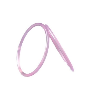 Гривна от халцедон, естествен камък, полирана повърхност, кръгла форма, висящи орнаменти