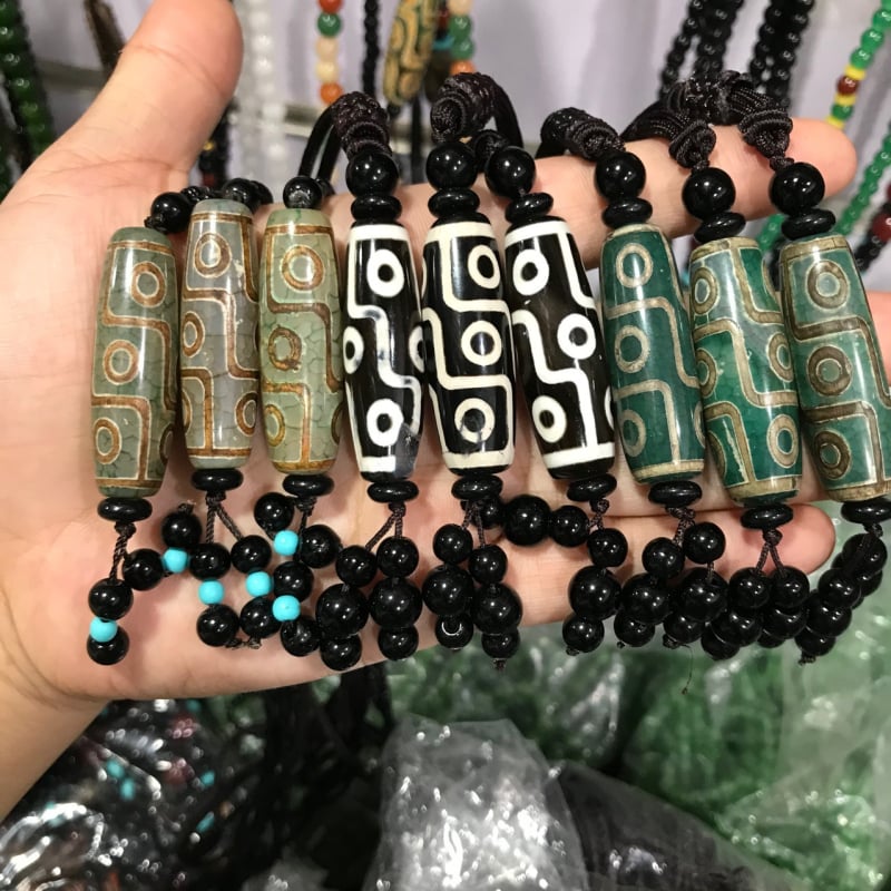 Висулка за огърлица Дзи ахат с девет очи — естествен ахат, полирано покритие, стил висулка