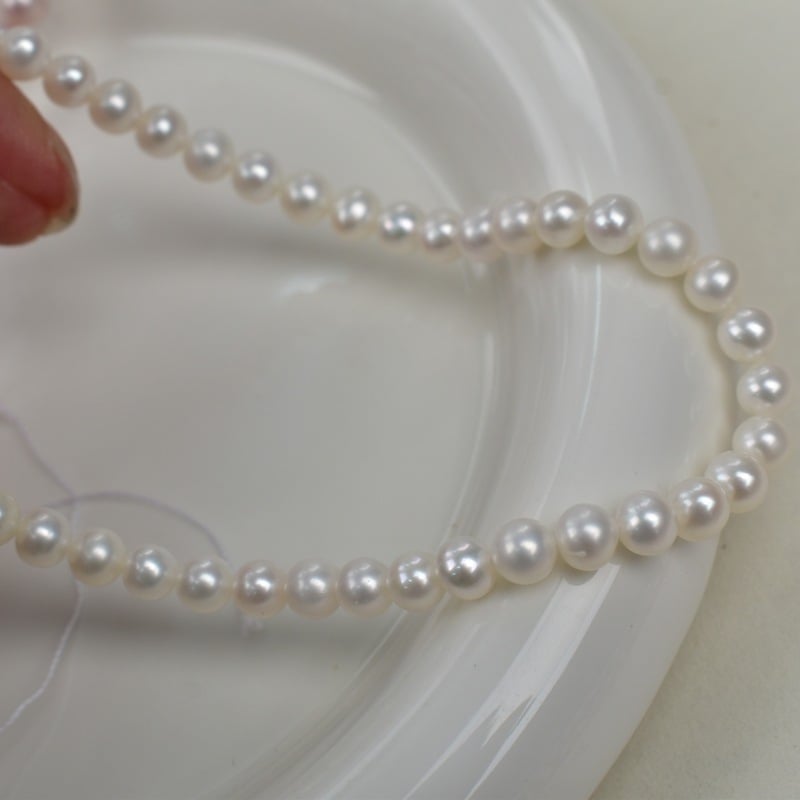 Snow Energy palja mageveepärlid – ümmargused helmmed DIY juveelide jaoks