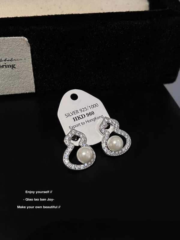 Tök alakú nyaklánc és fülbevaló készlet – réz, elektroplakálás, ötvözet medál, szabályos lánc, geometriai stílus