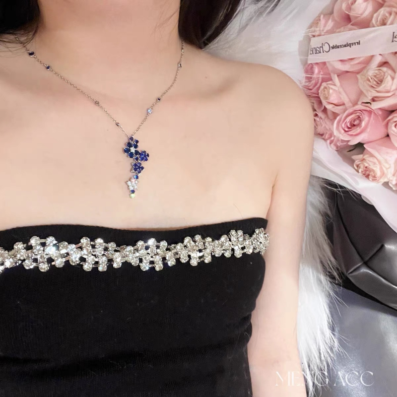 Van Cleef visokokvalitetni V-zlatni set: ogrlica s dijamantima u bojama i naušnice s cvjetnim klasterom – za žene