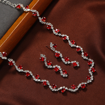 Duohan ötvözet nyaklánc és fülbevaló szett diamantas bevonat; klasszikus lánc; medál anyaga: rozsdamentes acél