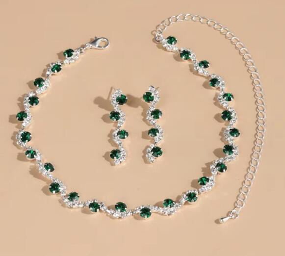 Duohan ötvözet nyaklánc és fülbevaló szett diamantas bevonat; klasszikus lánc; medál anyaga: rozsdamentes acél