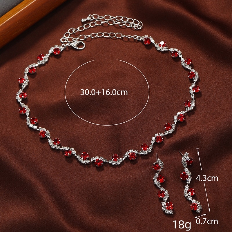 Duohan ötvözet nyaklánc és fülbevaló szett diamantas bevonat; klasszikus lánc; medál anyaga: rozsdamentes acél