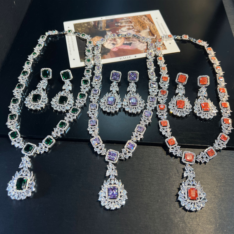 Ékszerszett - Réz; Elektroplakálás; Ruházat + Fülbevalók; Vintage Stílus; Őszi 2025 Kiadás