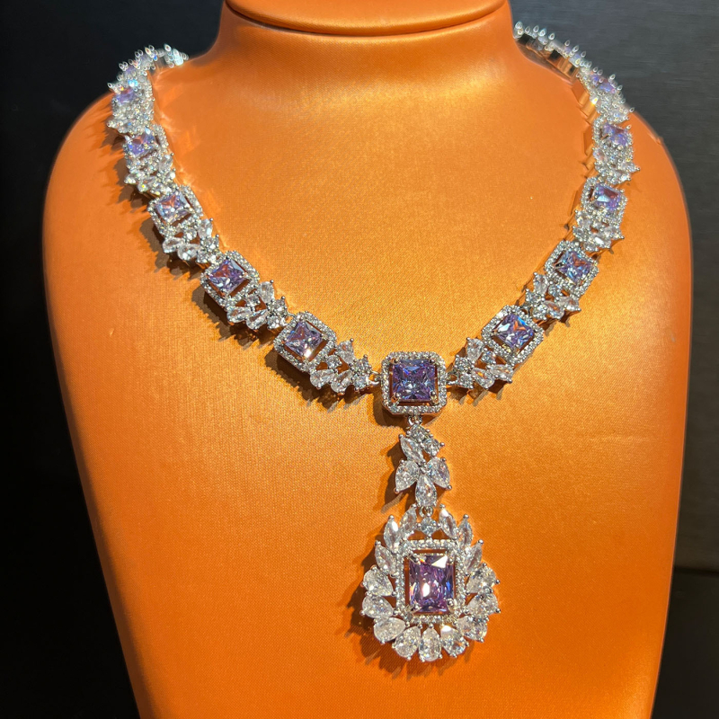 Ékszerszett - Réz; Elektroplakálás; Ruházat + Fülbevalók; Vintage Stílus; Őszi 2025 Kiadás