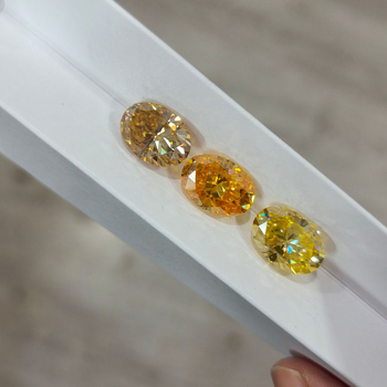 Moissanīts brīvs akmens, gluda virsma, ovāls formā, tīrība VVS, laboratoriski audzēts