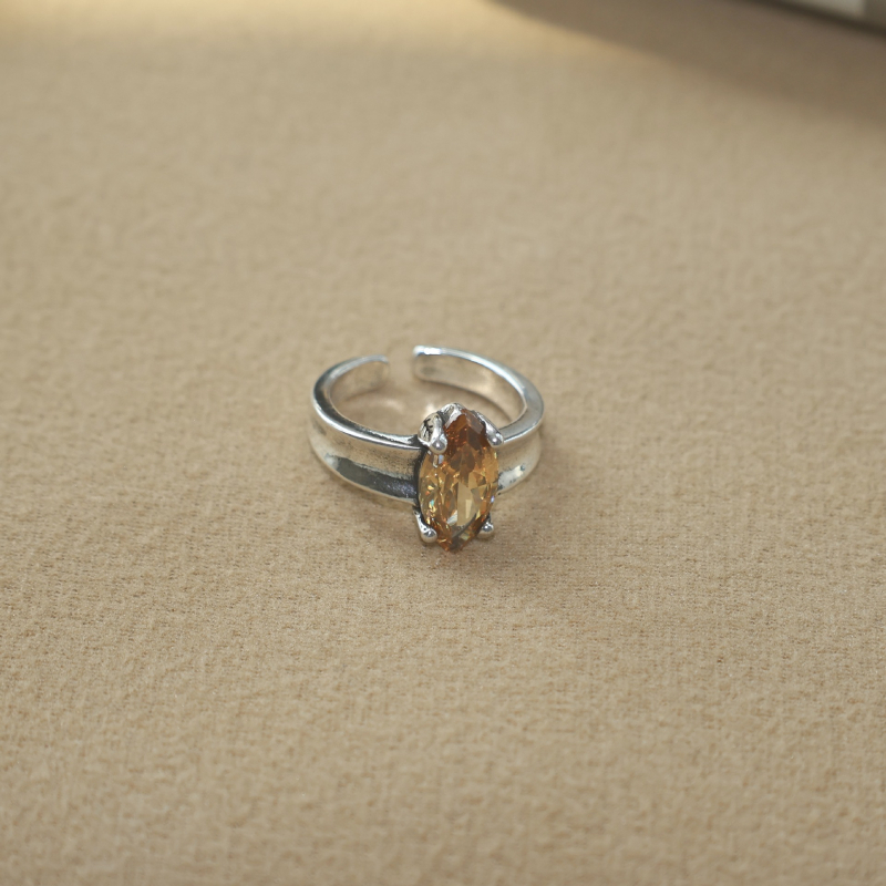 Moissanīta gredzens, ģeometrijisks dizains, ar diamantmiem iestādīts, sieviešu retro stilā