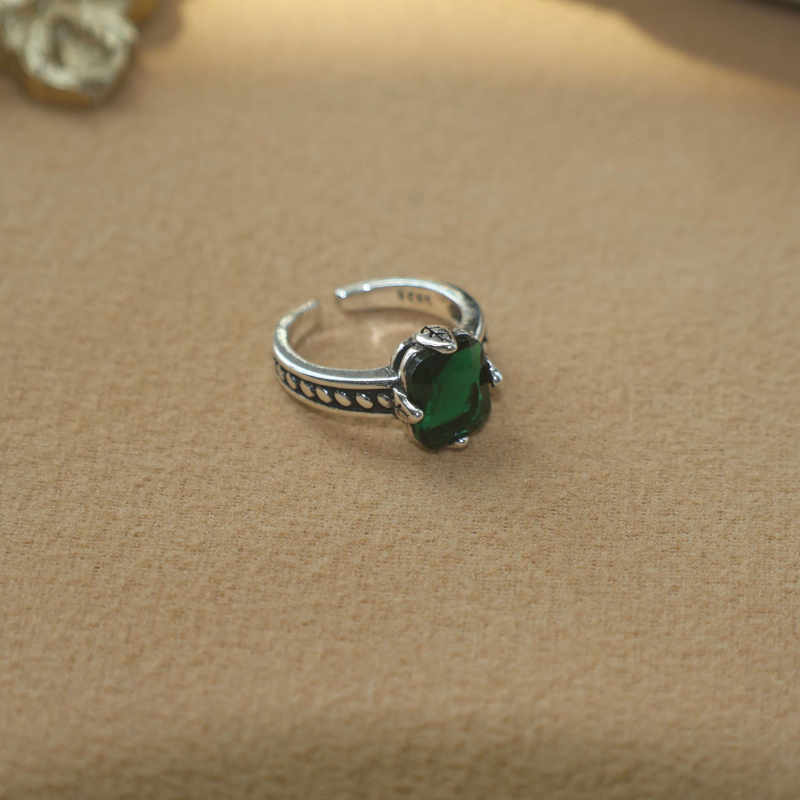 Moissanīta gredzens, ģeometrijisks dizains, ar diamantmiem iestādīts, sieviešu retro stilā