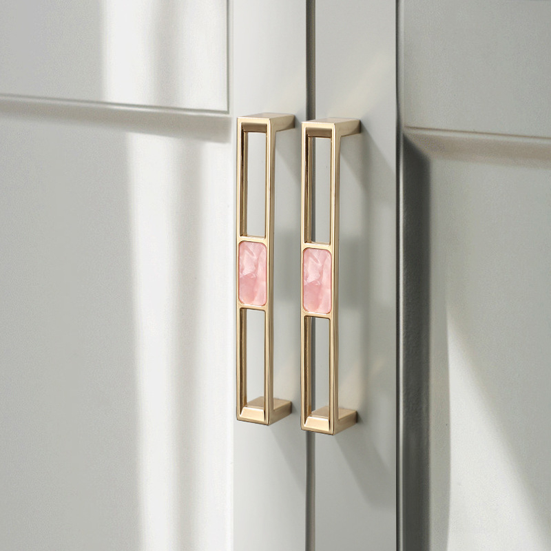 Skapja un garderobes durvju rokturis - Four-leaf Clover modelis, cinka sakausējums, elektroplatēšana, viegls luksusa stils