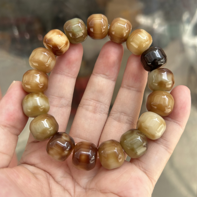 Narukvica od Bodhi sjemenki, pleteni stil, unisex, 16 komada