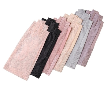 Női félujjas Ice Silk kesztyűk 7038 – ujjak nélküli kesztyű manikűrhöz, teakeveréshez, kerékpározáshoz és vezetéshez; lélegző, UV-védelem, csúszásmentes, ultrakönnyű, érintőképernyő-kompatibilis (12 pár csomagolásonként)