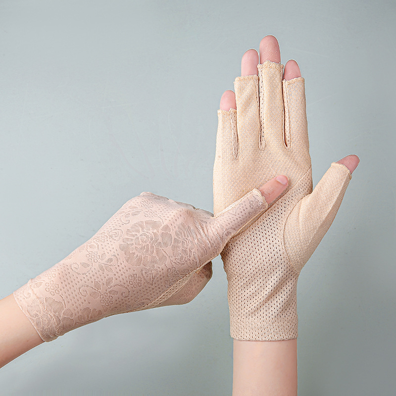 Női félujjas Ice Silk kesztyűk 7038 – ujjak nélküli kesztyű manikűrhöz, teakeveréshez, kerékpározáshoz és vezetéshez; lélegző, UV-védelem, csúszásmentes, ultrakönnyű, érintőképernyő-kompatibilis (12 pár csomagolásonként)