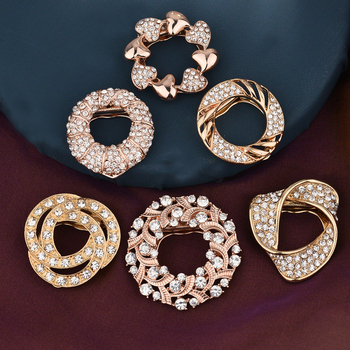 Scarecrow apģērba aksesuārs — olīvu zari, trīsstūrveida forma no sakausējuma ar rhinestones, elektro pārklājums, daudzfunkcionāla sprādze palto un šallei